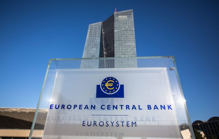ЕЦБ подкрепа Гърция