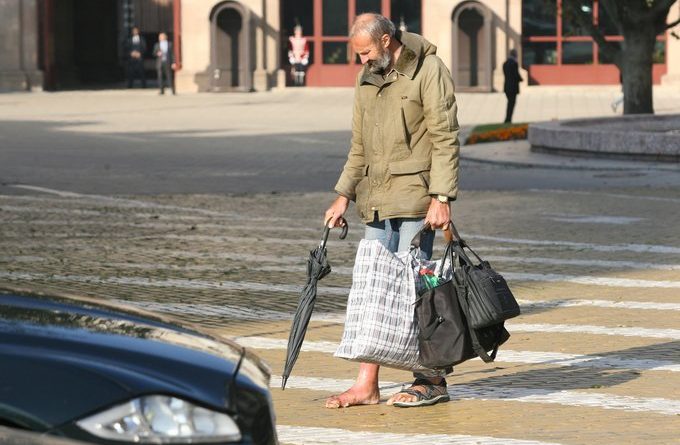 Президентът България бедност просяк